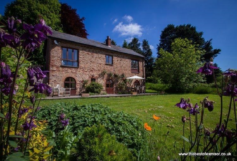 Finest Holidays - Mill Cottage