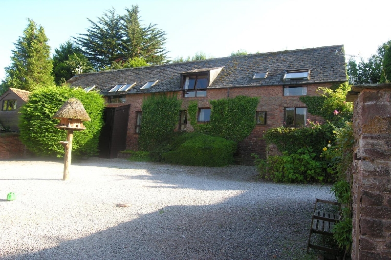 Finest Holidays - Luccombe Cottage