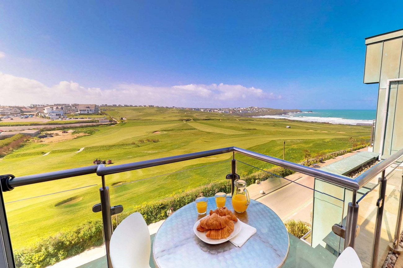 Finest Holidays - Zinc Penthouse 50