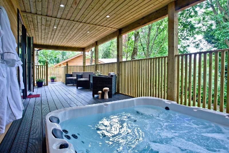 Finest Holidays - Cedar Lodge, South View Lodges