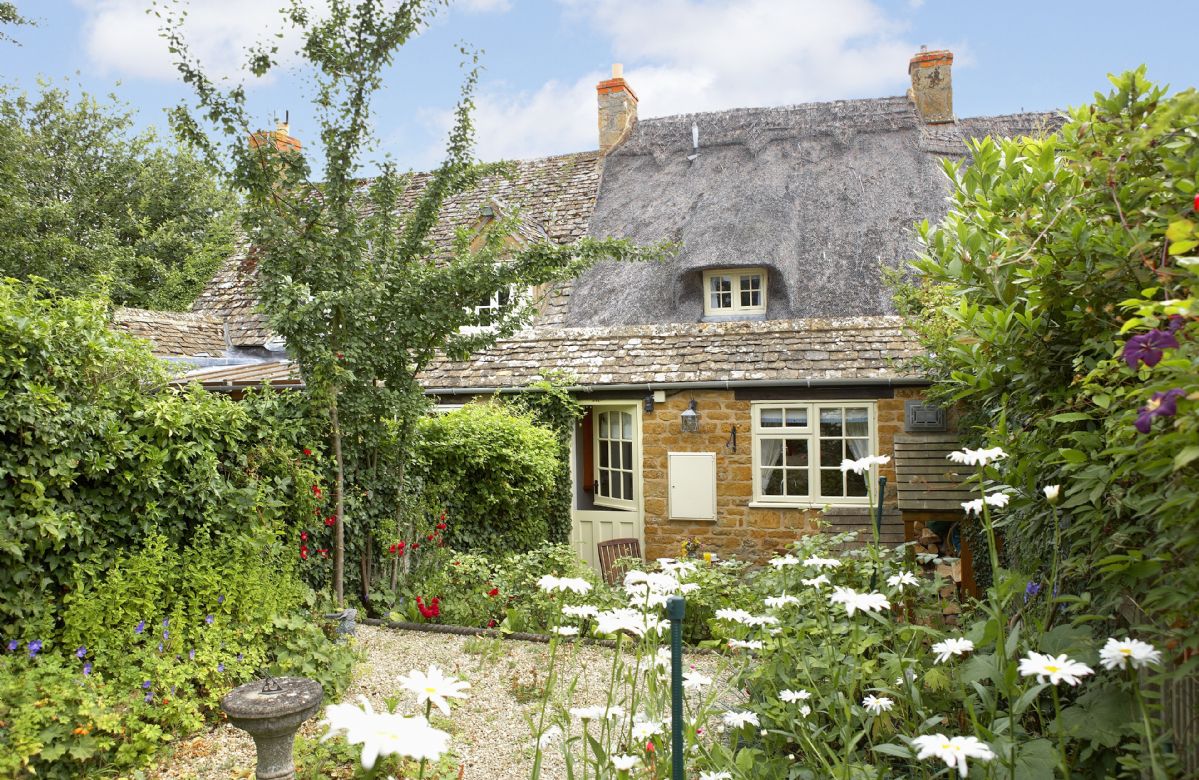 Finest Holidays - Rose Cottage