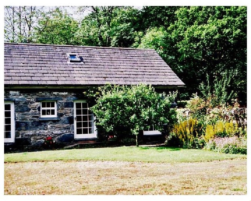 Finest Holidays - Royal Oak Farm Cottage