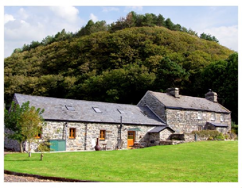 Finest Holidays - Glasfryn Barn