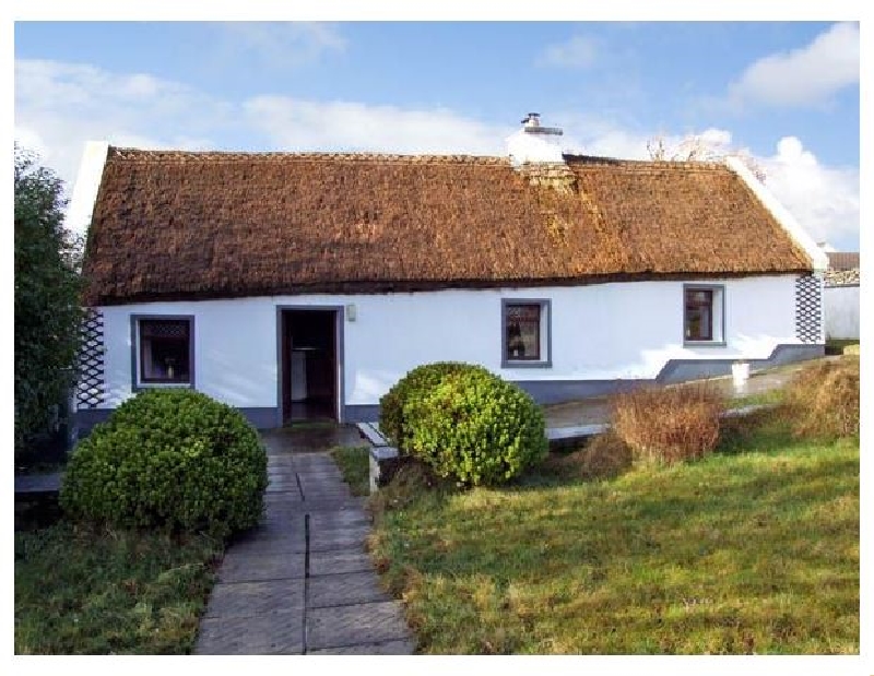 Finest Holidays - The Thatched Cottage