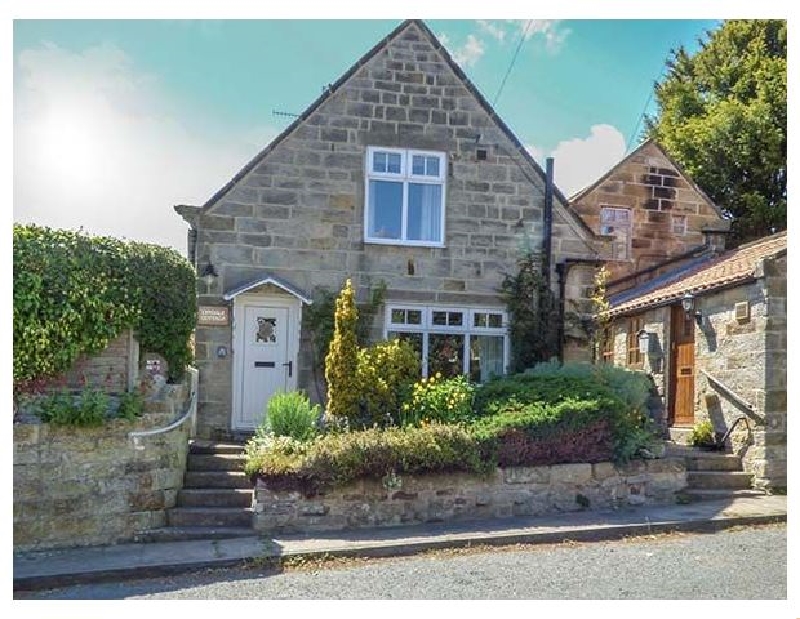 Finest Holidays - Lyndale Cottage