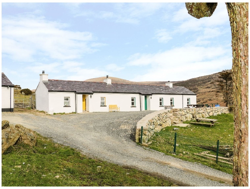 Finest Holidays - Mary Larkin's Cottage