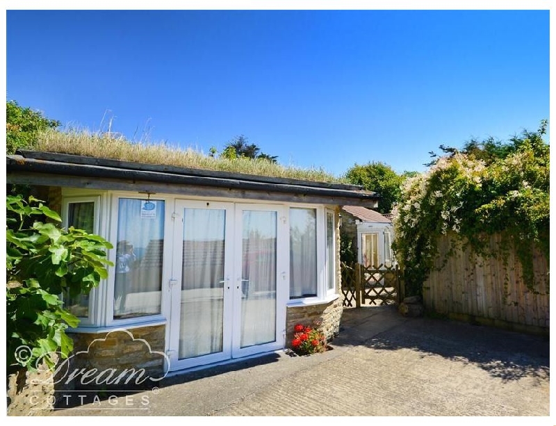 Finest Holidays - Mimosa Cottage
