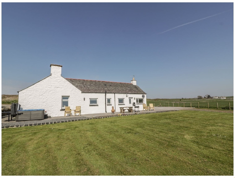 Finest Holidays - Longforth Farm Cottage