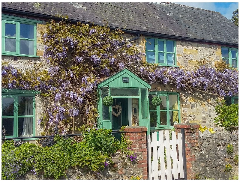 Finest Holidays - 2 Wisteria Cottages