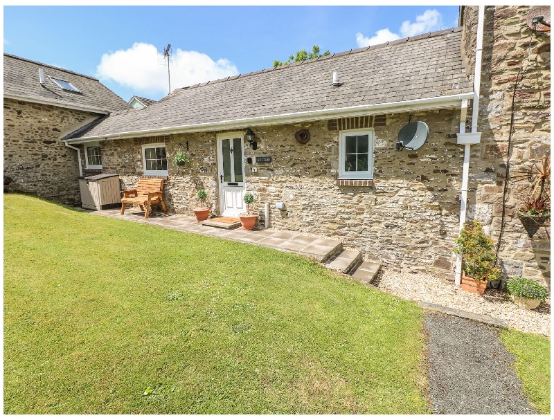 Finest Holidays - 4 Honeyborough Farm Cottages