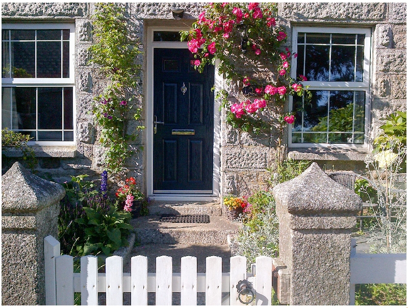 Finest Holidays - Jackdaw Cottage