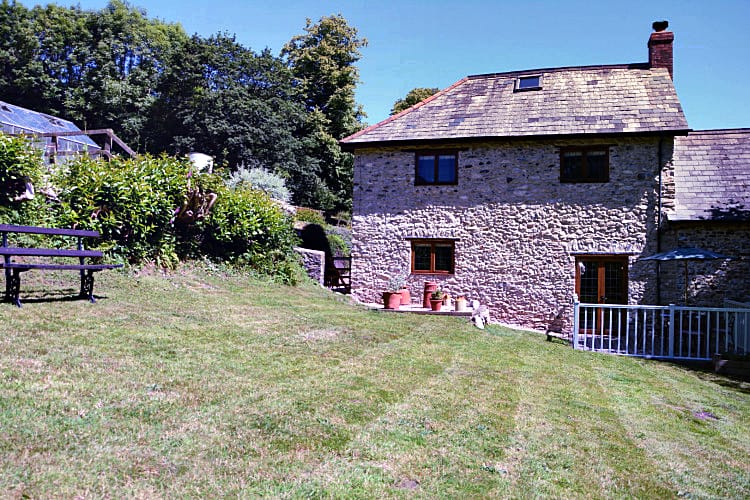 Finest Holidays - Burrow Hill Cottage